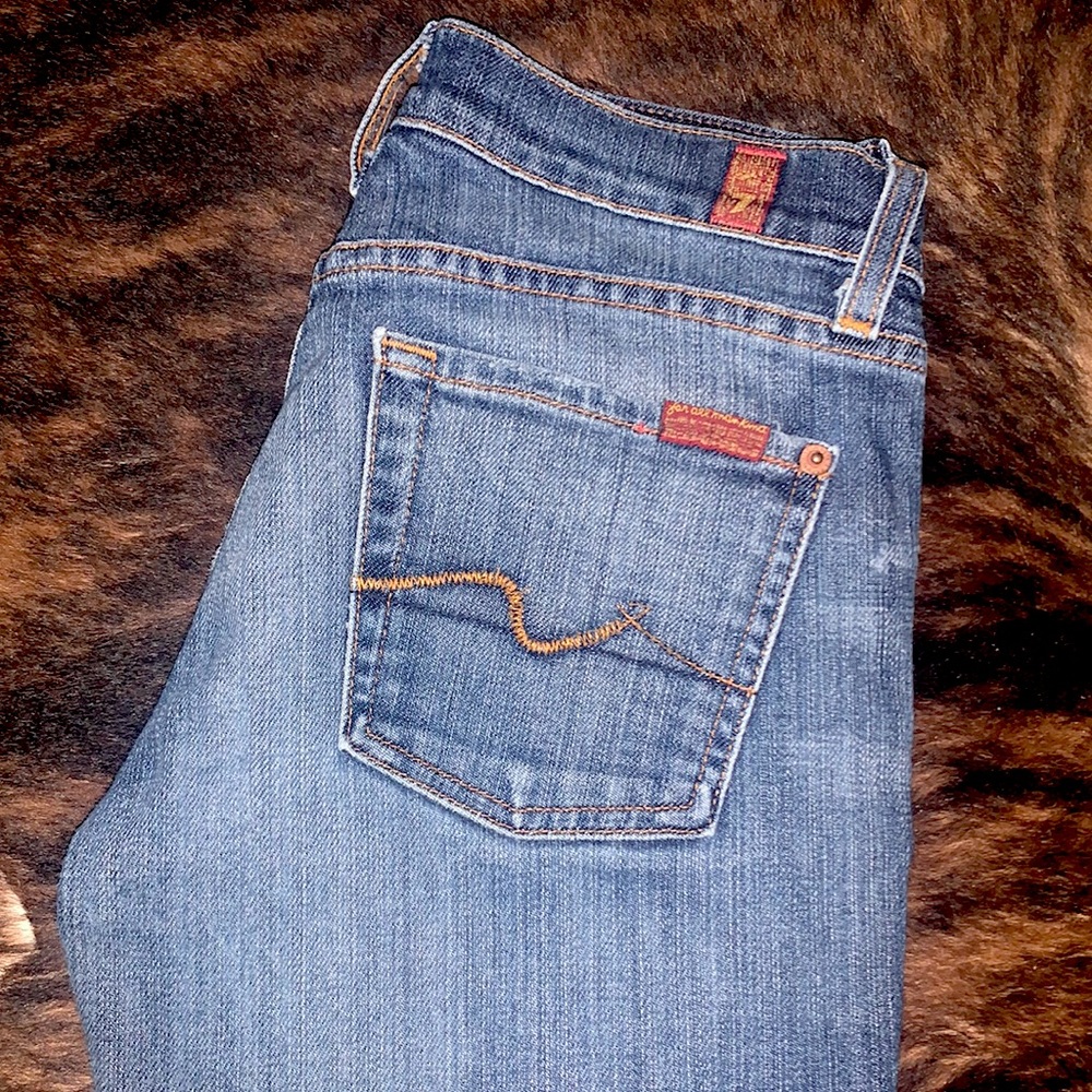 7FAM Flare Jeans